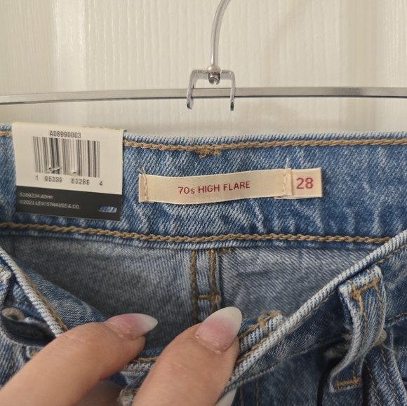 Levi's 70s High Flare Full Length Jeans New Size 28 - Picture 4 of 6